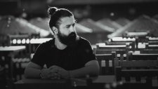Koray Avcı - Sonra Dersin Ki (Sigara) (Lyric Video)