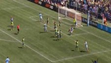 Frank Lampard İlginç Pozisyonda Golünü Attı