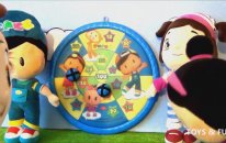 Niloya, Pepee Dart Oyunu Oynuyor - Niloya İle Şila Dart Oynuyorlar