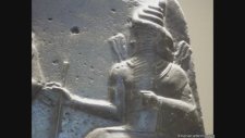 Kral Hammurabi'nin Kanunlarının Yazılı Olduğu Dikili Taş