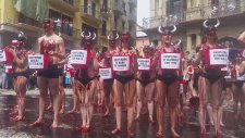 Boğa Güreşlerini Böyle Protesto Ettiler