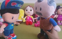 Her Hayrın Başı Bismillah. Pepee Şila'ya Besmeleyi Anlatıyor.