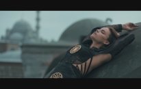 Mahmut Orhan - Feel feat. Sena Sener (Official Video)