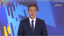 NTV spikeri Ahmed Arpat'ın Canlı Yayında Zor Anları