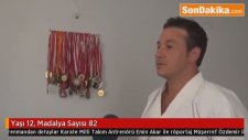 Yaşı 12, Madalya Sayısı 82