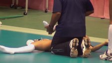 Voleybolcu Esnetmek