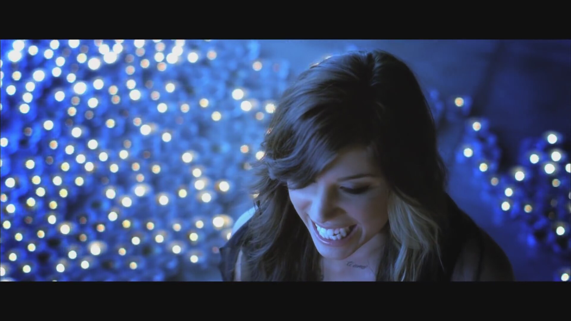 Christina Perri A Thousand Years Official Music Video Izlesene Com