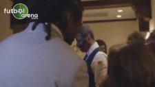Düğünde zombi saldırısı