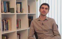 Uzman Psikolog Aydın Yüksel - Dikkat Eksikliği Nedir ? Belirtileri ve Tedavisi Nasıldır ?