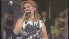 Cemile Uncu-Seninle Bir Sonbahar