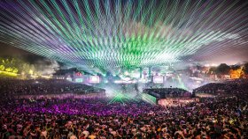 Dimitri Vegas - Like Mike “Vinyl Only” Set At Tomorrowland Dimitri Vegas - Like Mike “Vinyl Only” Set At Tomorrowland