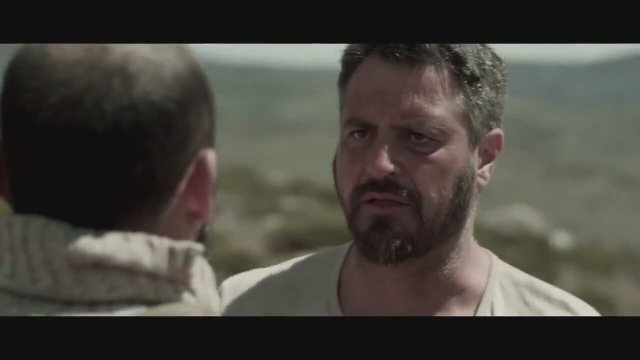 El destierro (2015) Fragman