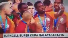 Sneijder Ne Olduğunu Anlayamadı...