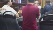 Darbe Gecesi Otobüste Kavga