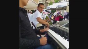 Adem Yavuz - Hele Gel Adem Yavuz - Hele Gel