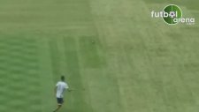 Yıldız Futbolcular İnsanlıktan Çıktı