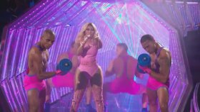 Nicki Minaj - Ft. Ariana Grande - Side To Side Nicki Minaj - Ft. Ariana Grande - Side To Side
