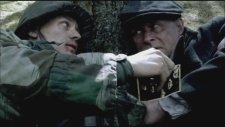 Unsere Mütter, Unsere Väter - Friedhelm Ölüm Sahnesi