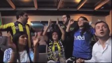 Fener Taraftarının Gol Sonrası Avuntusu