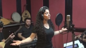 Deniz Toprak - Beyaz Giyme Söz Olur Deniz Toprak - Beyaz Giyme Söz Olur