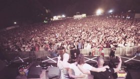 Dimitri Vegas - Like Mike - Left To The Right At Lollapalooza Berlin Dimitri Vegas - Like Mike - Left To The Right At Lollapalooza Berlin