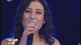 Zeynep İlhan - Beyaz Giyme Toz Olur Zeynep İlhan - Beyaz Giyme Toz Olur