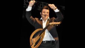 Coşkun Sabah - Hasret Dolu Bir Kalbe Acı Vermek Olmaz Ki Coşkun Sabah - Hasret Dolu Bir Kalbe Acı Vermek Olmaz Ki