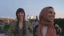 Playboy'da Bir Türbanlı