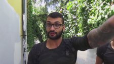 Küpe Takan Erkeğe Hakaret Eden Yobaza Tokat Gibi Cevap