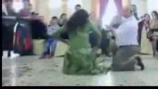 Dansöz Görünce Devreleri Yanan Amca