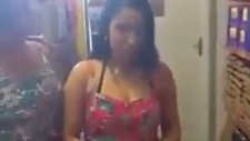Meksika'da Markette Yakalanan Kadın Hırsızlar
