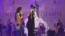 Asena & Hande Yener Dans