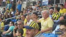 Fenerbahçe Takımını Tek Başına Gazlayan Dayı