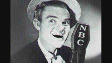 Spike Jone & His City Slickers - All I Want For Christmas