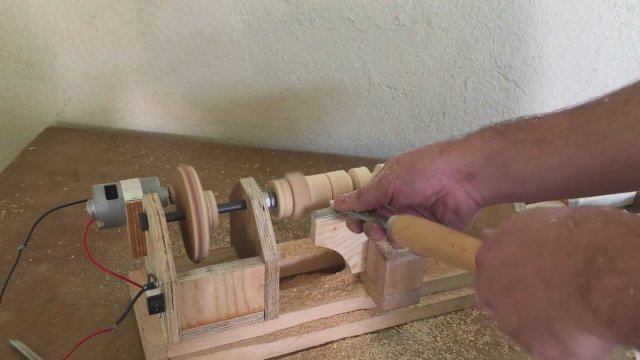 Making a Homemade Lathe -- El Yapımı Torna Makinası
