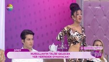 Roman Kızı Solmaz'ın Sinirden Göbek Atması
