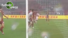 Cisse istemeden gol attı