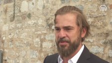 Engin Altan Düzyatan: Türk Milleti Tankın Önüne Atlar