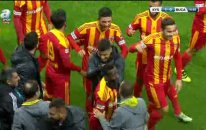 Muhteşem bir gol, çok uzaklardan vurdu Alain Traore! | #Kayserispor 1-0 #Bucaspor Dk:15 Traore
