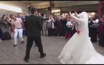Muhteşem:))gelin Ve Damattan Erik Dalı Oyunu:))