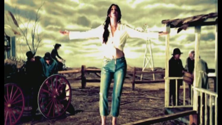 Sara Evans - Born To Fly | İzlesene.com