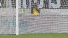 Giacomo Bonaventura'nın Pescara'ya attığı frikik golü