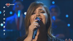 Esra Icoz - KÜSMEYİN GECELER Esra Icoz - KÜSMEYİN GECELER