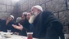 CEZBEYE GELEN MENZİL SOFİLERİ ÇAY OCAĞINDA BAK SİGARA AĞIZLARINDA NE ANLATTIĞI BELLİ DEĞİL KAFİRLER