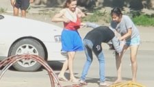 Tekme Tokat Kız Kavgası
