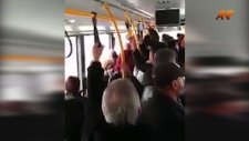 Belediye Otobüsünde İsyanını Dile Getiren Adam