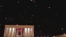 Anıtkabir'de Hep bir Ağızdan Yiğidim Aslanım Türküsü ve Dilek Fenerleri