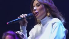 Linet - Eğil Salkım Söğüt Eğil (Canlı Performans)