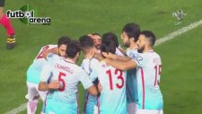 Volkan Şen ile Hasan Ali Kaldırım'ın gol sevincinde çarpıştığı an