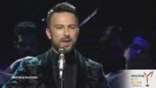 Tarkan - Potpori (Altın Kelebek Ödül Töreni - Canlı Performans)